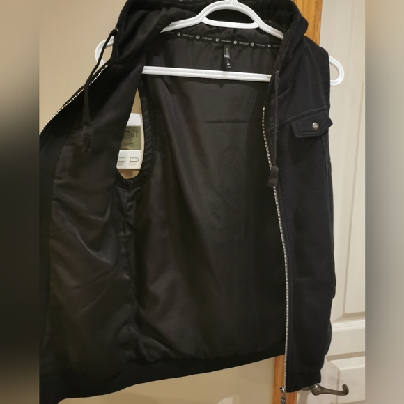 Red Dragon Beaded Vest - Picture 4 of 5